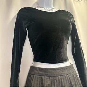 Abercrombie & Fitch Black Velvet Crop Top